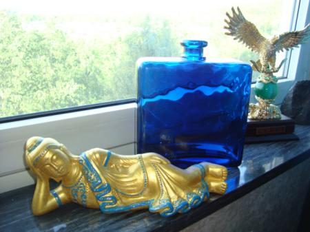 bl� flaska o budda